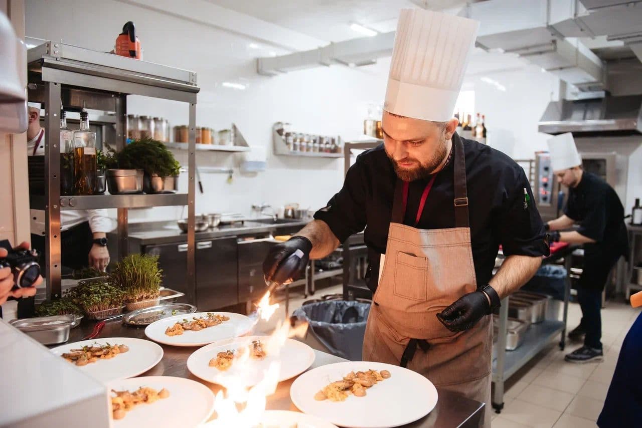 Продлен прием заявок конкурса «Курортный Олимп» в номинации «Лучший повар ресторана при отеле»