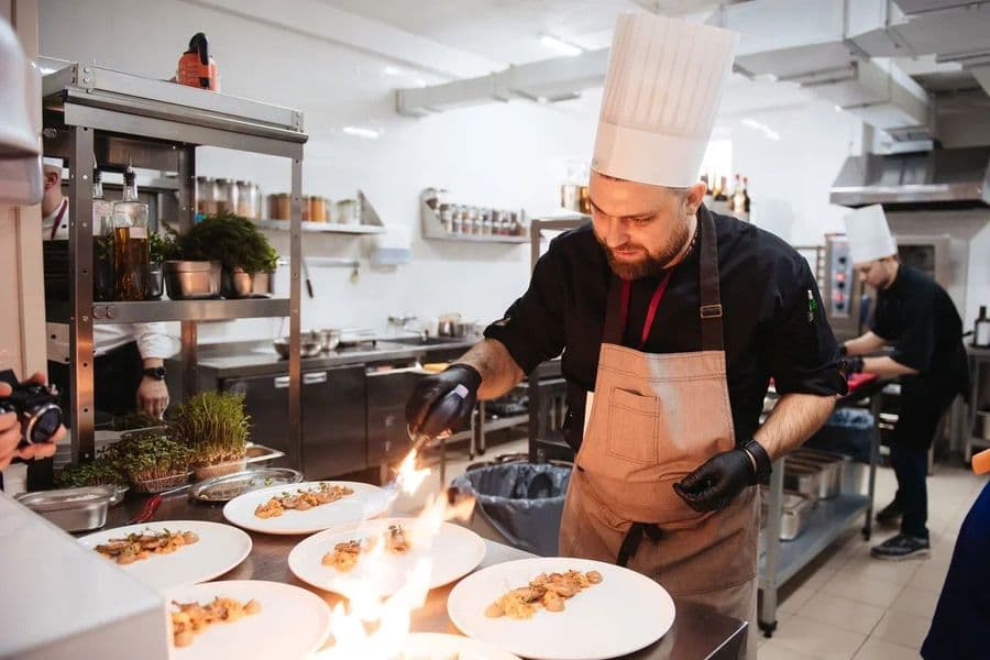 Продлен прием заявок конкурса «Курортный Олимп» в номинации «Лучший повар ресторана при отеле»